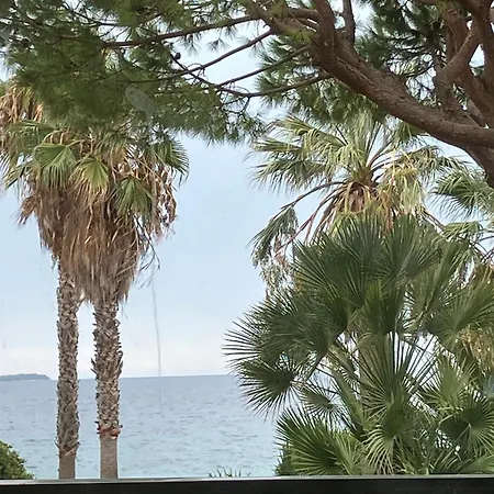 Terrace Front & Sea View Lejlighed