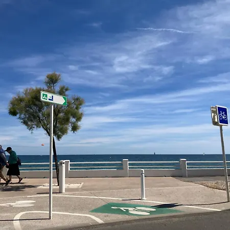 Terrace Front & Sea View