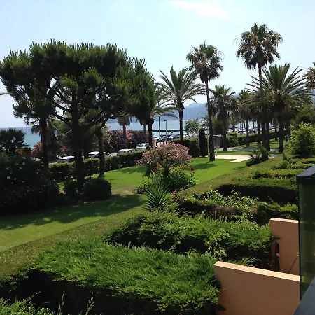 Terrace Front & Sea View Cannes