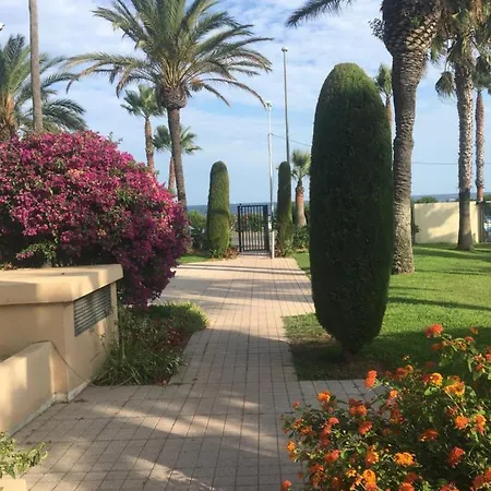 Terrace Front & Sea View * كان