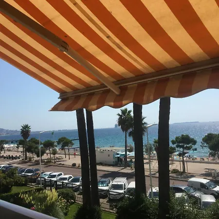 Terrace Front & Sea View Apartment Cannes