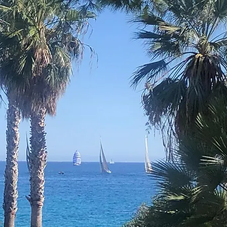 Apartment Terrace Front & Sea View Cannes