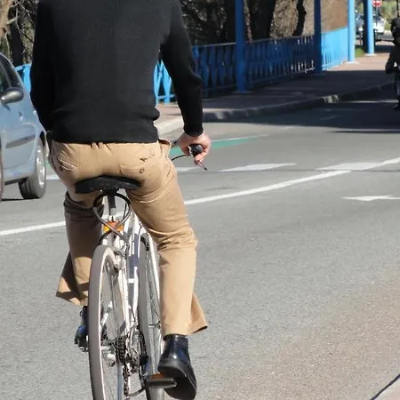 Terrace Front & Sea View شقة *