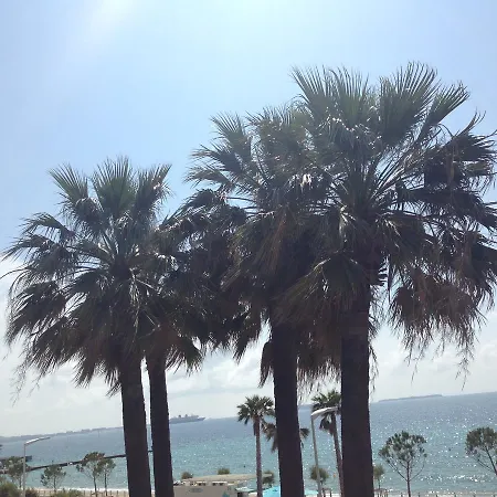 Sea Front Terace Iland View Parking Ac Wifi Cannes