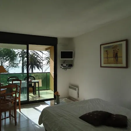 Sea Front Terace Iland View Parking Ac Wifi Appartamento