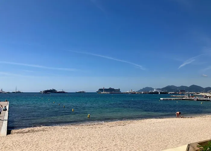 Terrace Front & Sea View Daire Cannes