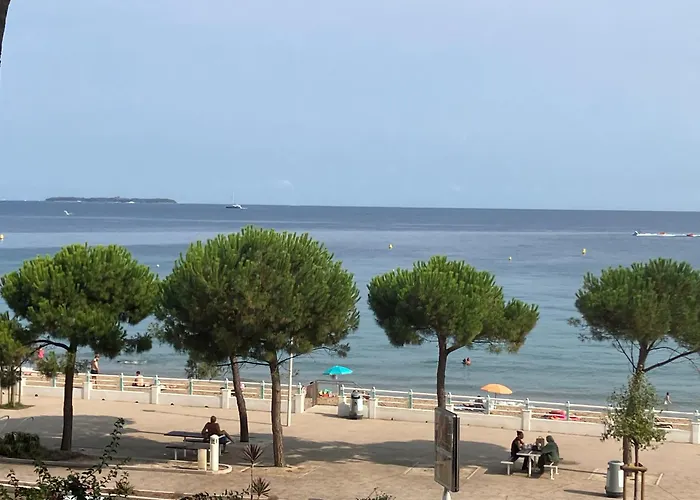 아파트 Terrace Front & Sea View 칸느