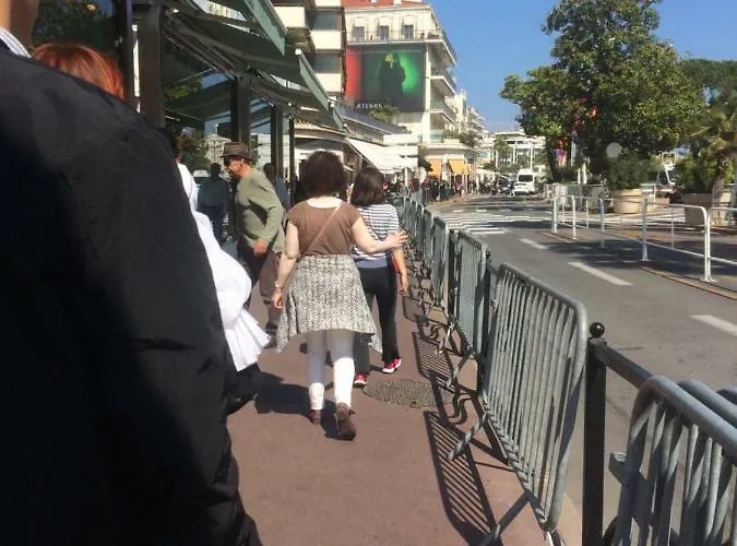 아파트 Terrace Front & Sea View