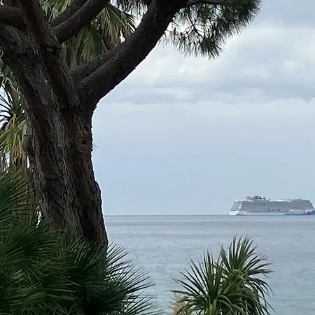Terrace Front & Sea View Apartman Cannes