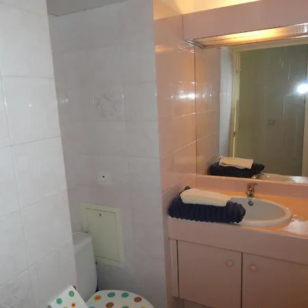 Terrace Front & Sea View *