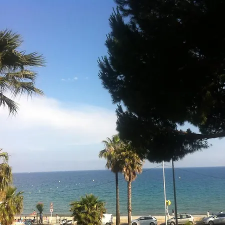 Terrace Front & Sea View