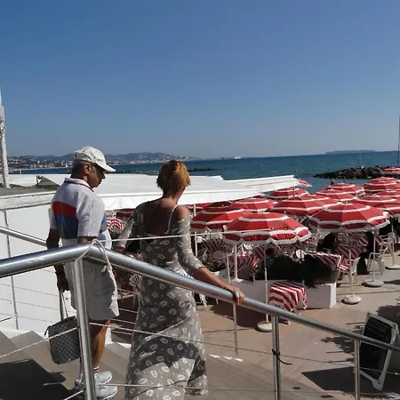 Apartman Terrace Front & Sea View Cannes