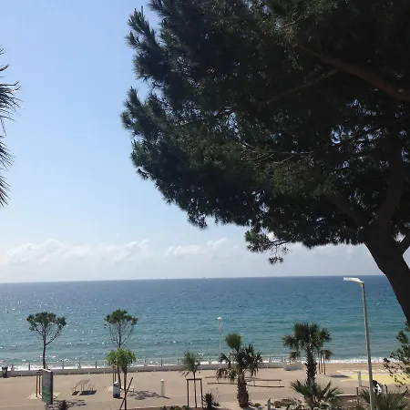 Daire Terrace Front & Sea View *