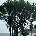 Terrace Front & Sea View Cannes