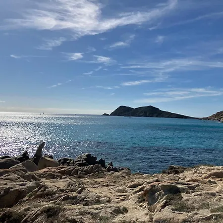 Terrace Front & Sea View דירה *