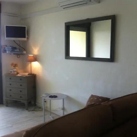 דירה Terrace Front & Sea View קאן