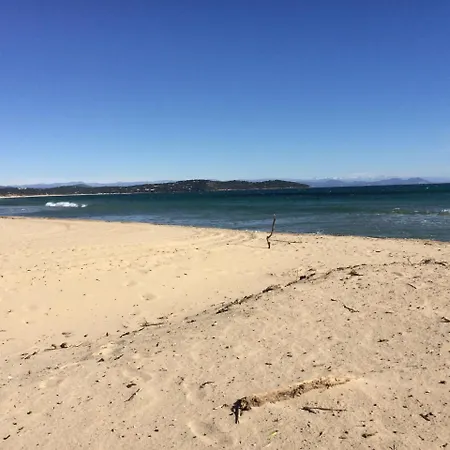 Terrace Front & Sea View *